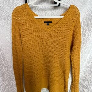 Women's American Eagle Mustard Sweater